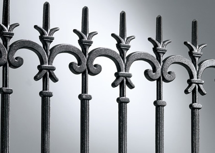 5型　三協アルミ　門・フェンスまわり　フェンス・スクリーン　目隠し　モダン　おしゃれ　エクステリア　愛知・名古屋の外構専門店パートナーホームのエクステリア　製品一覧　鋳物フェンス　ファンセル|パートナーホーム