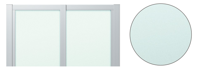 8型（形材タイプ）／ロング採光タイプ 一体型の大きなサイズが魅力。 採光性の高い半透明パネルで、明るさを保ちながら目隠し効果が得られます。　三協アルミ　門・フェンスまわり　フェンス・スクリーン　目隠し　モダン　おしゃれ　エクステリア　愛知・名古屋の外構専門店パートナーホームのエクステリア　製品一覧　ガーデンスクリーン　LALAスクリーン|パートナーホーム