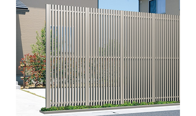 形材タイプ 1型　三協アルミ　門・フェンスまわり　フェンス・スクリーン　目隠し　モダン　おしゃれ　エクステリア　愛知・名古屋の外構専門店パートナーホームのエクステリア　製品一覧　ガーデンスクリーン　エルファード両面タイプ|パートナーホーム