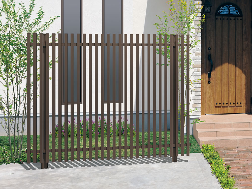 1型 ダークブロンズ（BD）／フリー支柱タイプ／2016　三協アルミ　門・フェンスまわり　フェンス・スクリーン　目隠し　モダン　おしゃれ　エクステリア　愛知・名古屋の外構専門店パートナーホームのエクステリア　製品一覧　ガーデンスクリーン　エルファード片面タイプ|パートナーホーム