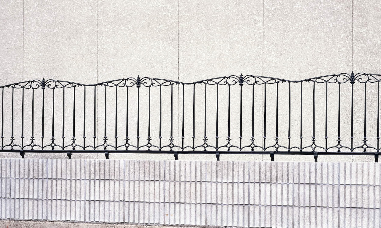 8型　三協アルミ　門・フェンスまわり　フェンス・スクリーン　目隠し　モダン　おしゃれ　エクステリア　愛知・名古屋の外構専門店パートナーホームのエクステリア　製品一覧　鋳物フェンス　ファンセル|パートナーホーム