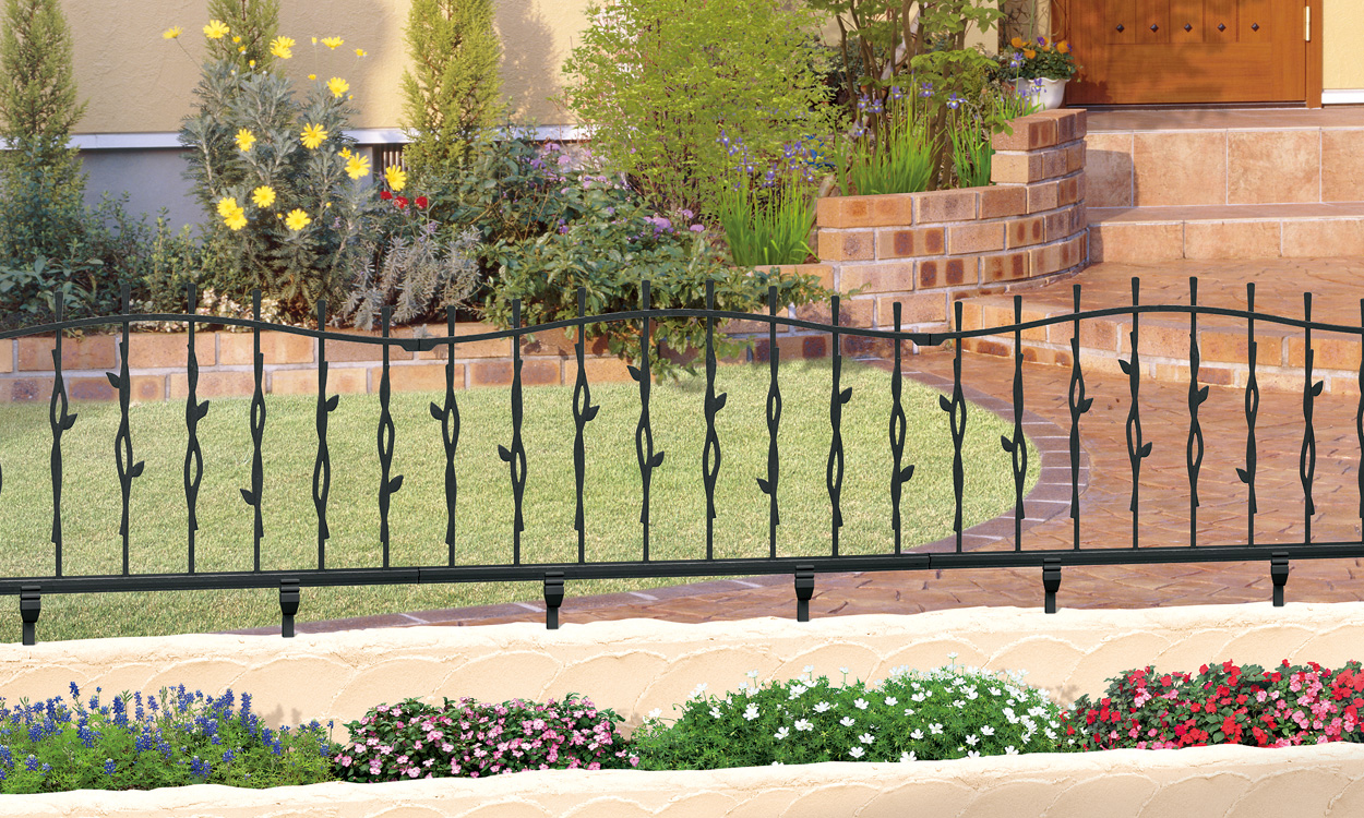 3型　三協アルミ　門・フェンスまわり　フェンス・スクリーン　目隠し　モダン　おしゃれ　エクステリア　愛知・名古屋の外構専門店パートナーホームのエクステリア　製品一覧　鋳物フェンス　プロヴァンス|パートナーホーム