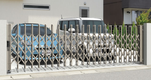 先頭キャスタータイプ　三協アルミ　車庫まわり　モダン　おしゃれ　エクステリア　愛知・名古屋の外構専門店パートナーホームのエクステリア　製品一覧　カーテンゲート　エアリーナⅡ|パートナーホーム